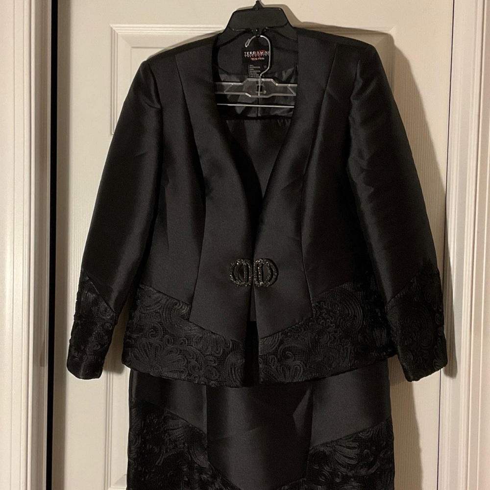 Terramina Black Elegant Dress with Jacket - Picture 7 of 7